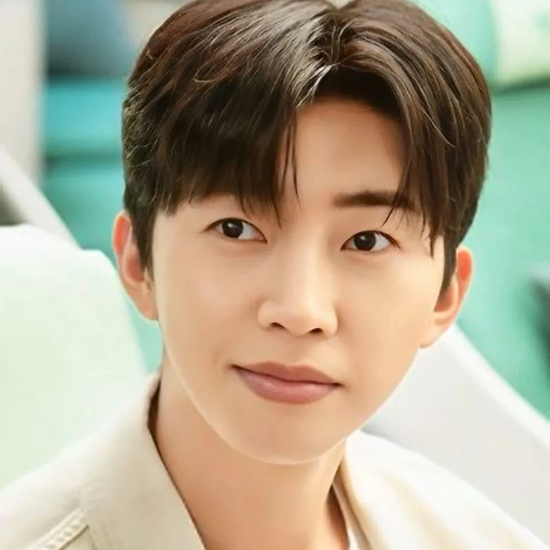 Foto terbaru dari Lim Youngwoong