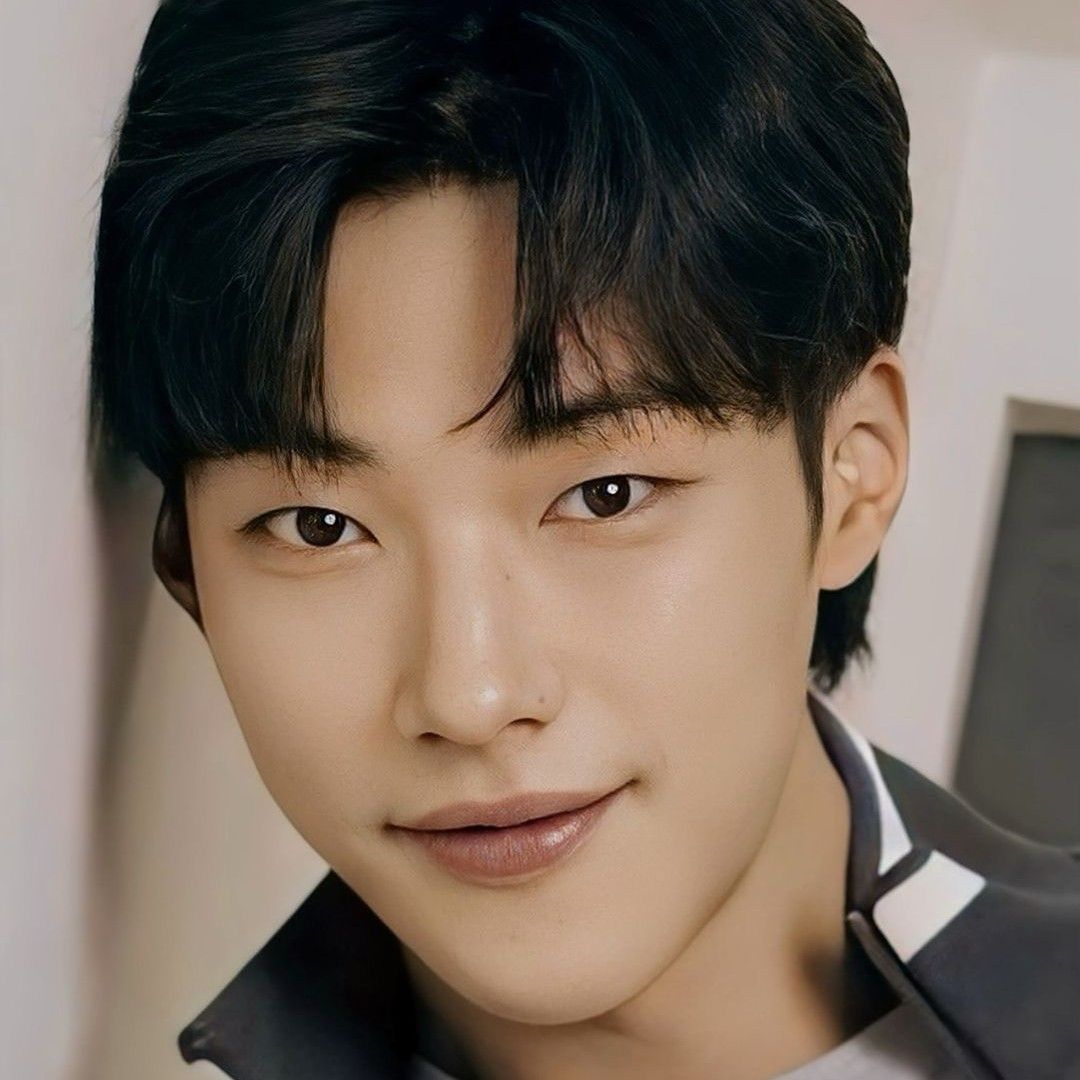 Behind-the-scenes cut of Woo Dohwan