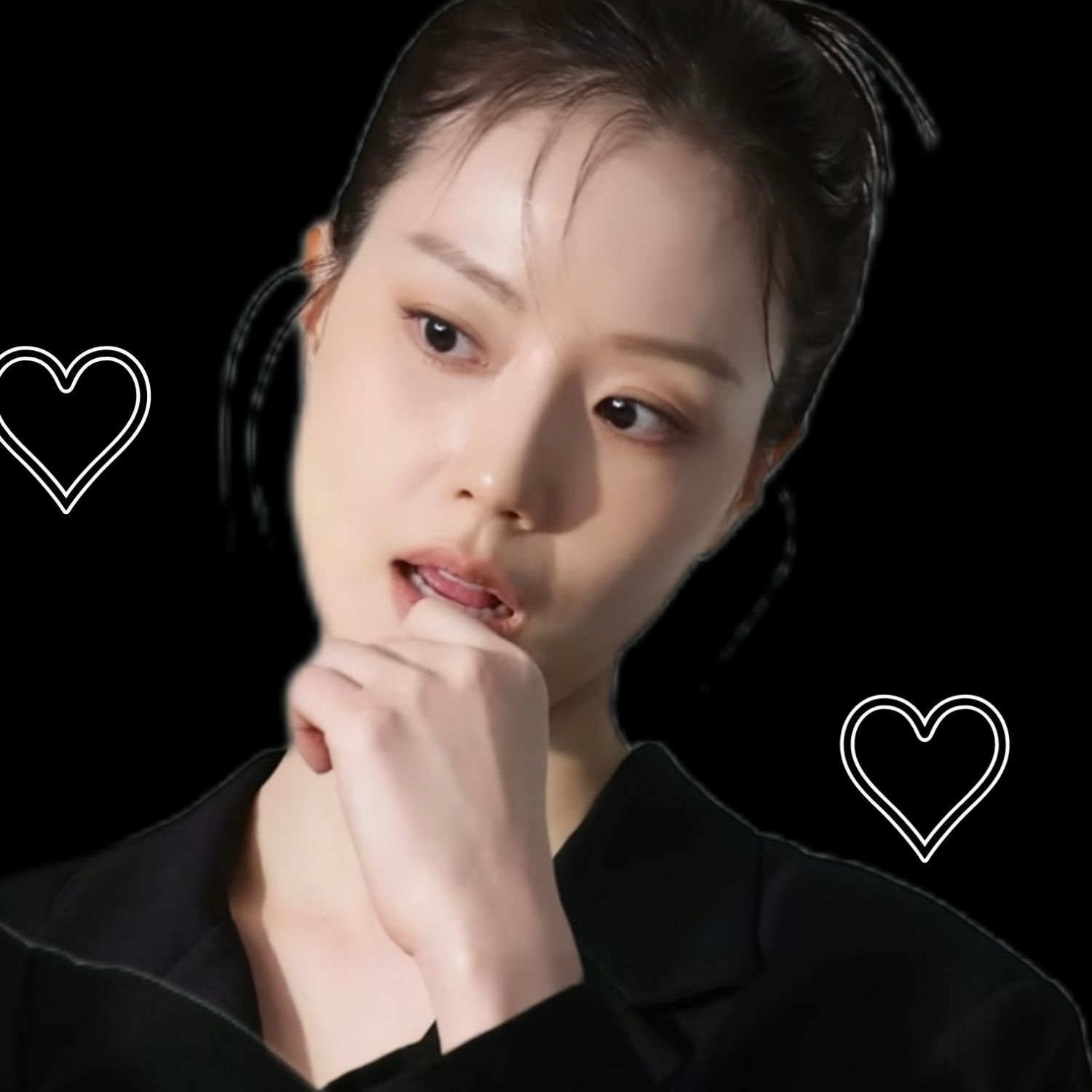 Behind-the-scenes cut of Moon Chaewon