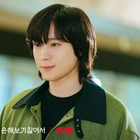 Latest photo of Kim Youngdae