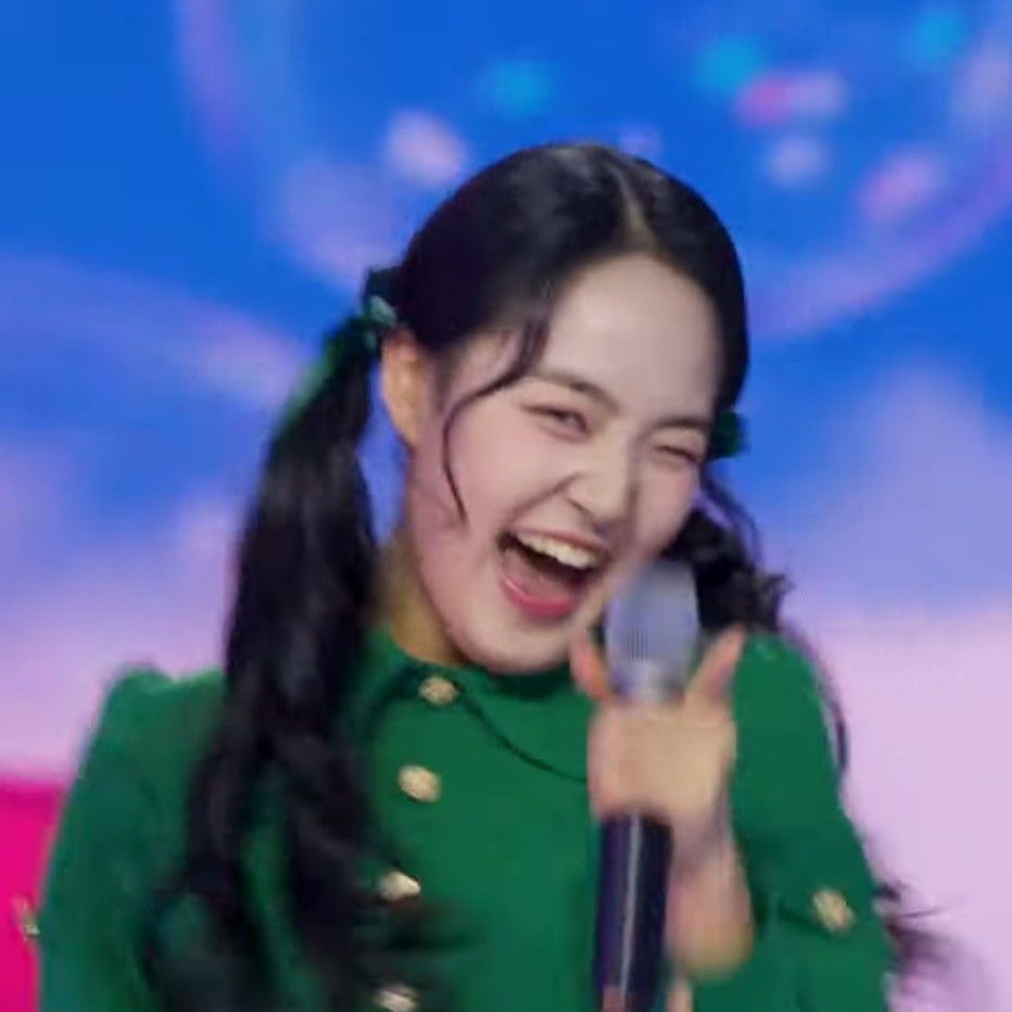 Foto terbaru dari Kim Taeyeon