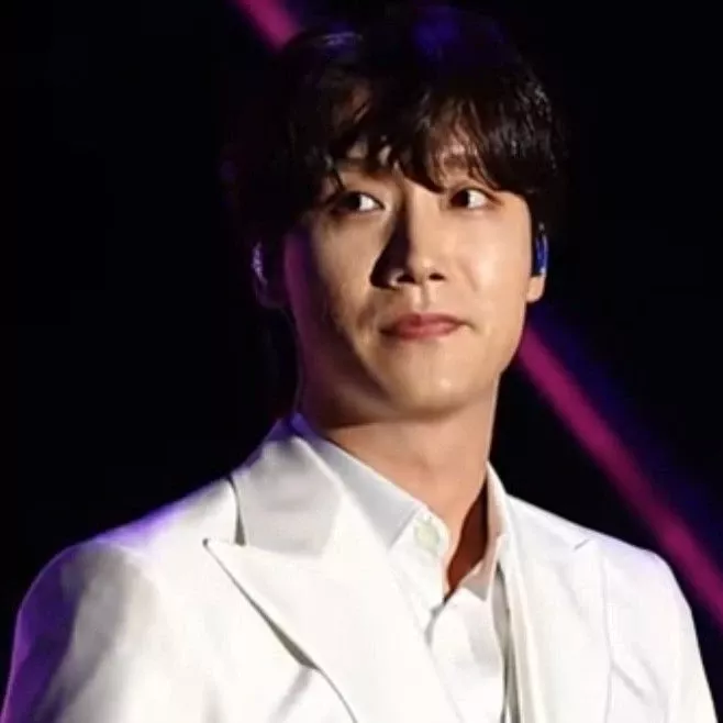 Behind-the-scenes cut of Choi Woojin