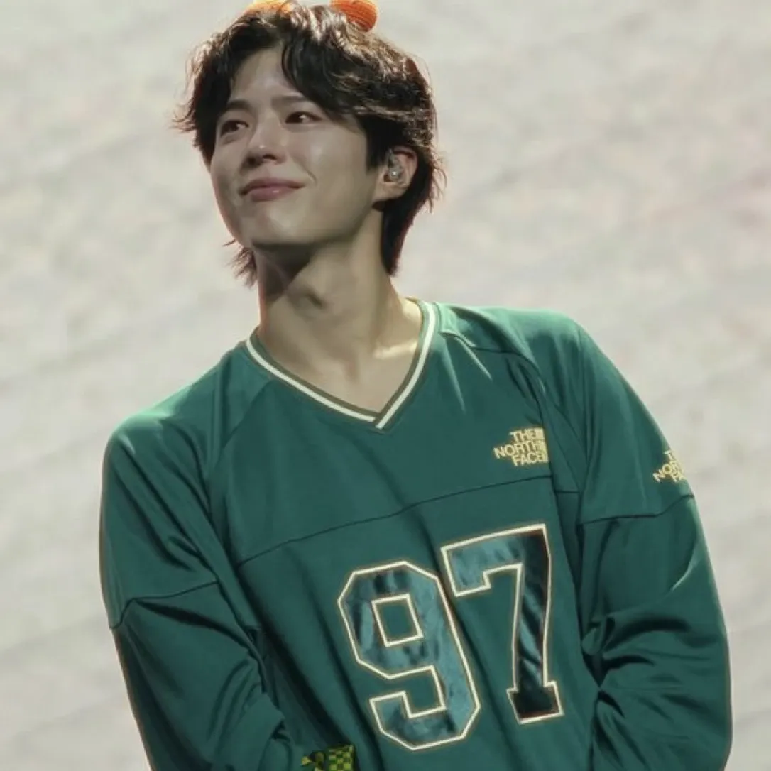 Latest photo of Park Bogum