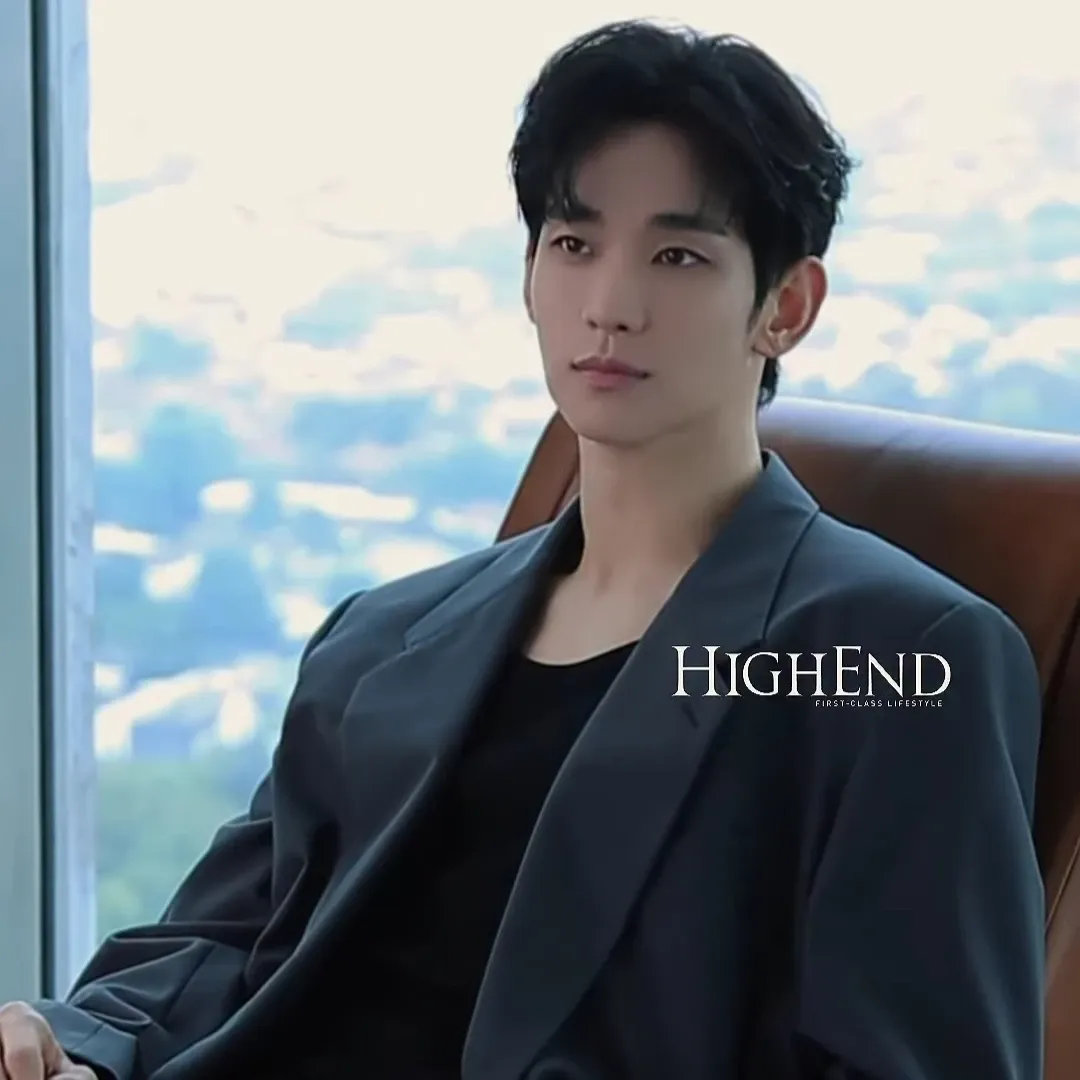 Behind-the-scenes cut of Kim Soohyun