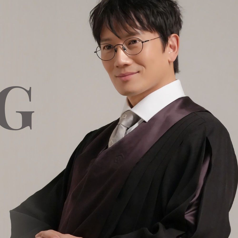 Behind-the-scenes cut of Ji Sung