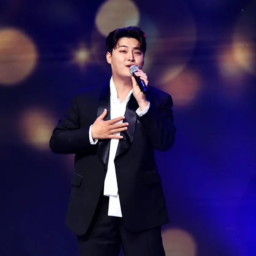 A moment captured by a fan of Kim Kyungmin