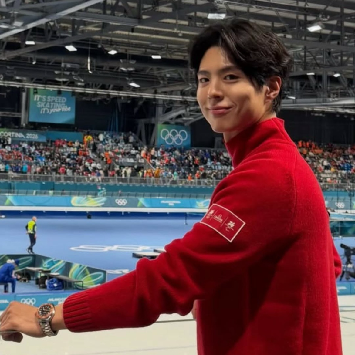 Behind-the-scenes cut of Park Bogum