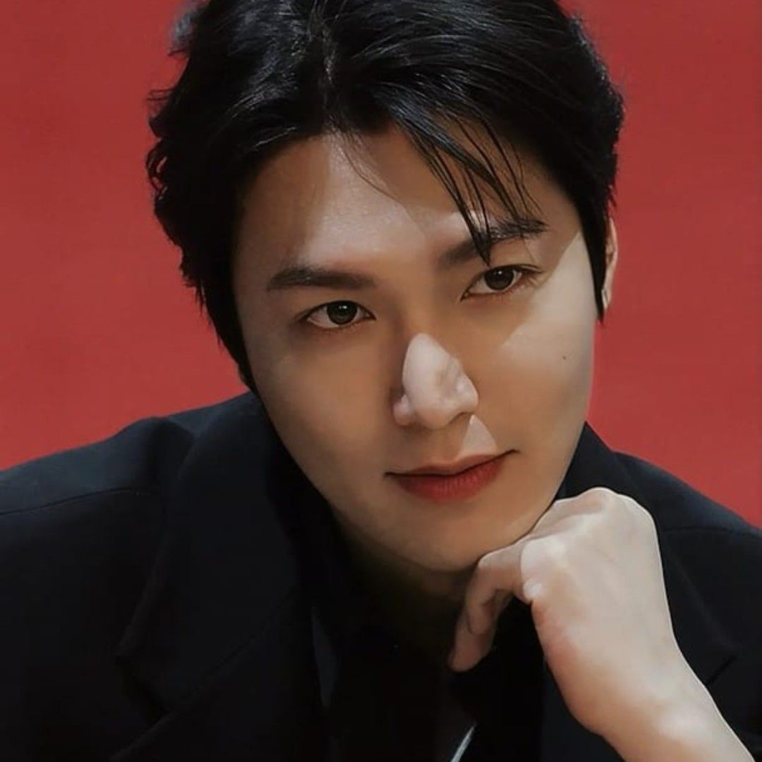 李敏镐的最新照片