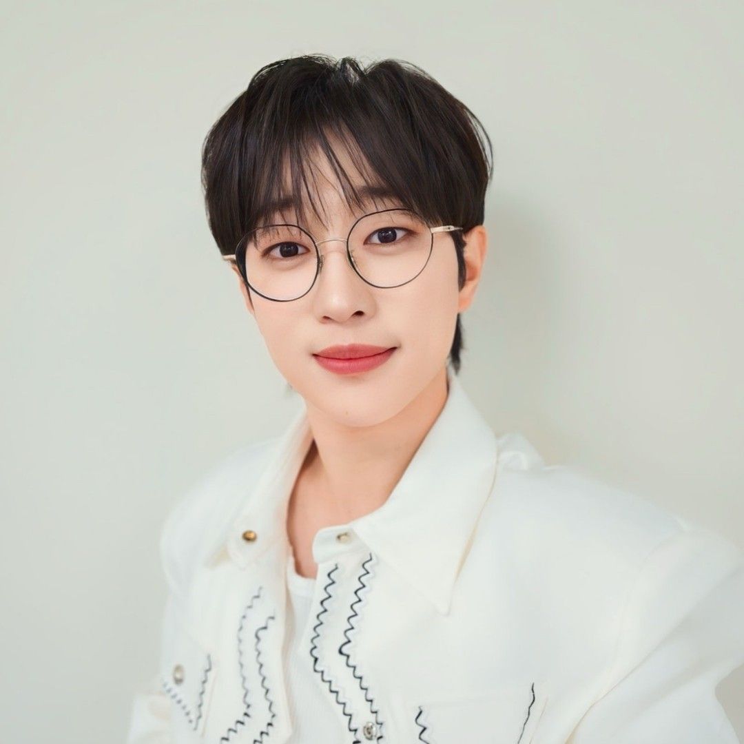 Latest photo of An Sunghoon