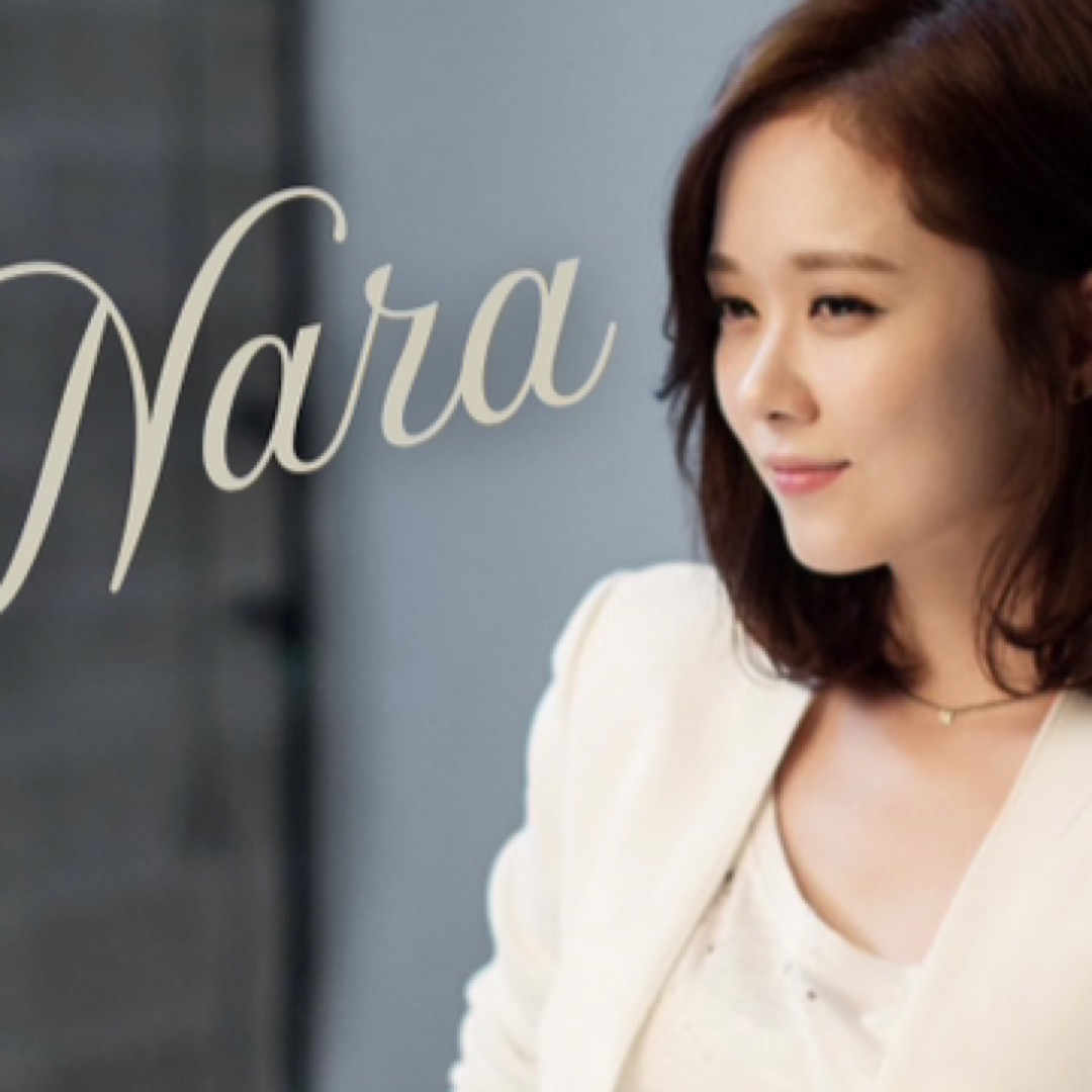 A moment captured by a fan of Jang Nara