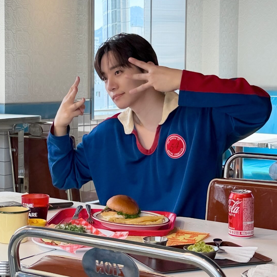 Cuplikan di balik layar dari Lee Junho