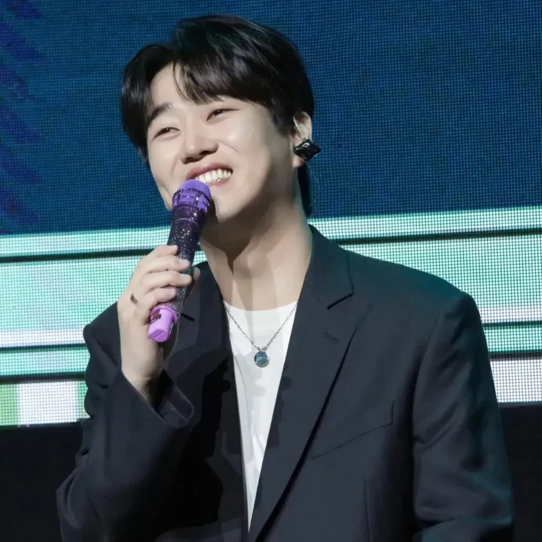 Recent activity shot of Hwang Youngwoong