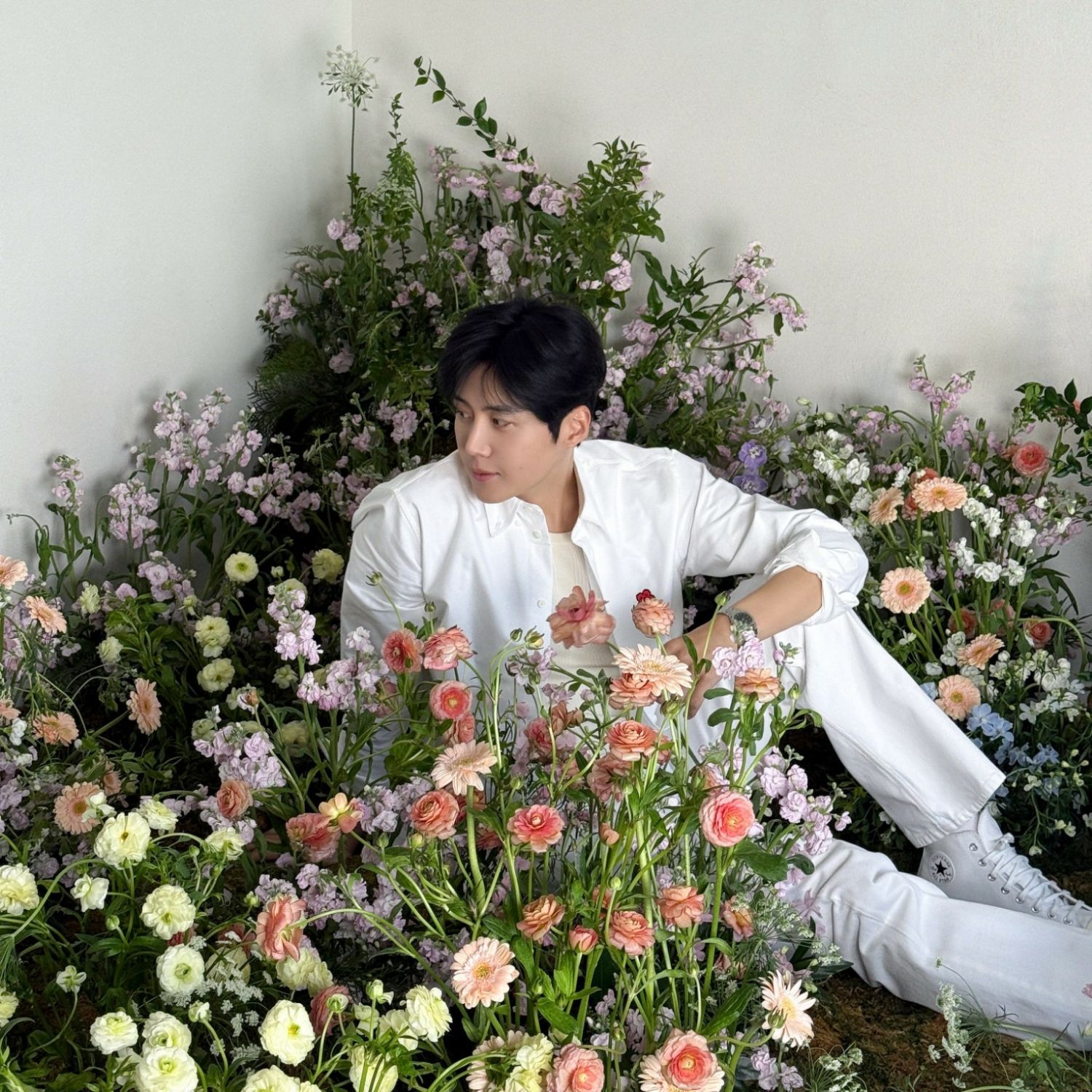 Recent activity shot of Kim Seonho