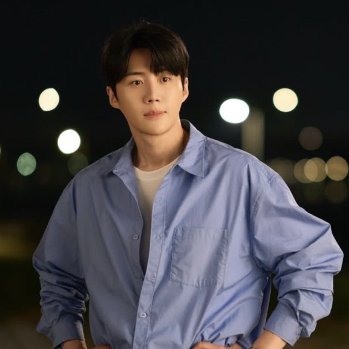 Behind-the-scenes cut of Kim Seonho