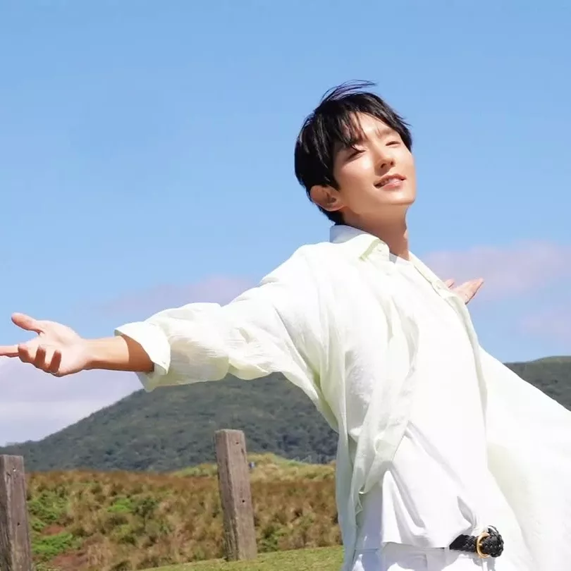 이준기 최근 활동샷
