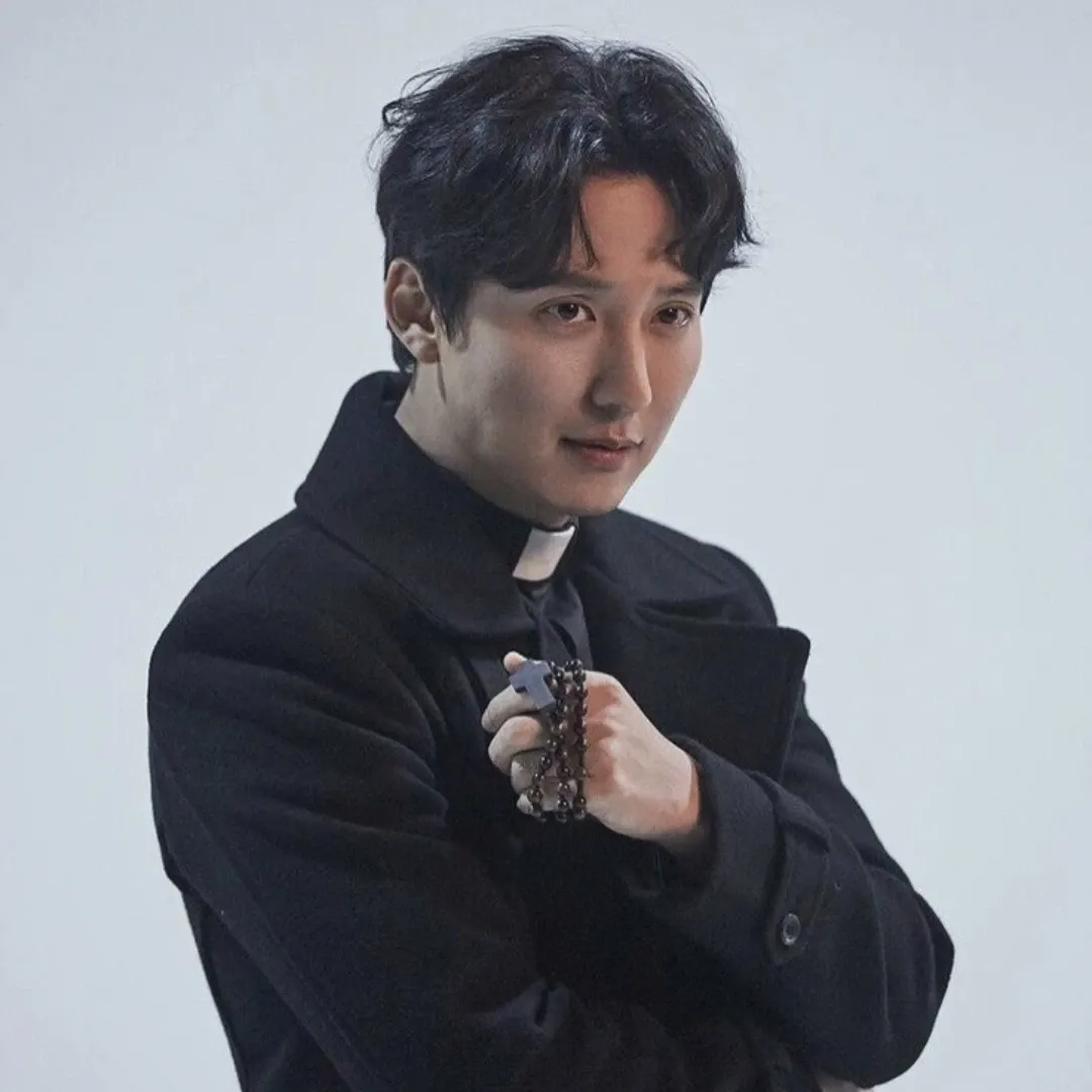 Recent activity shot of Kim Namgil