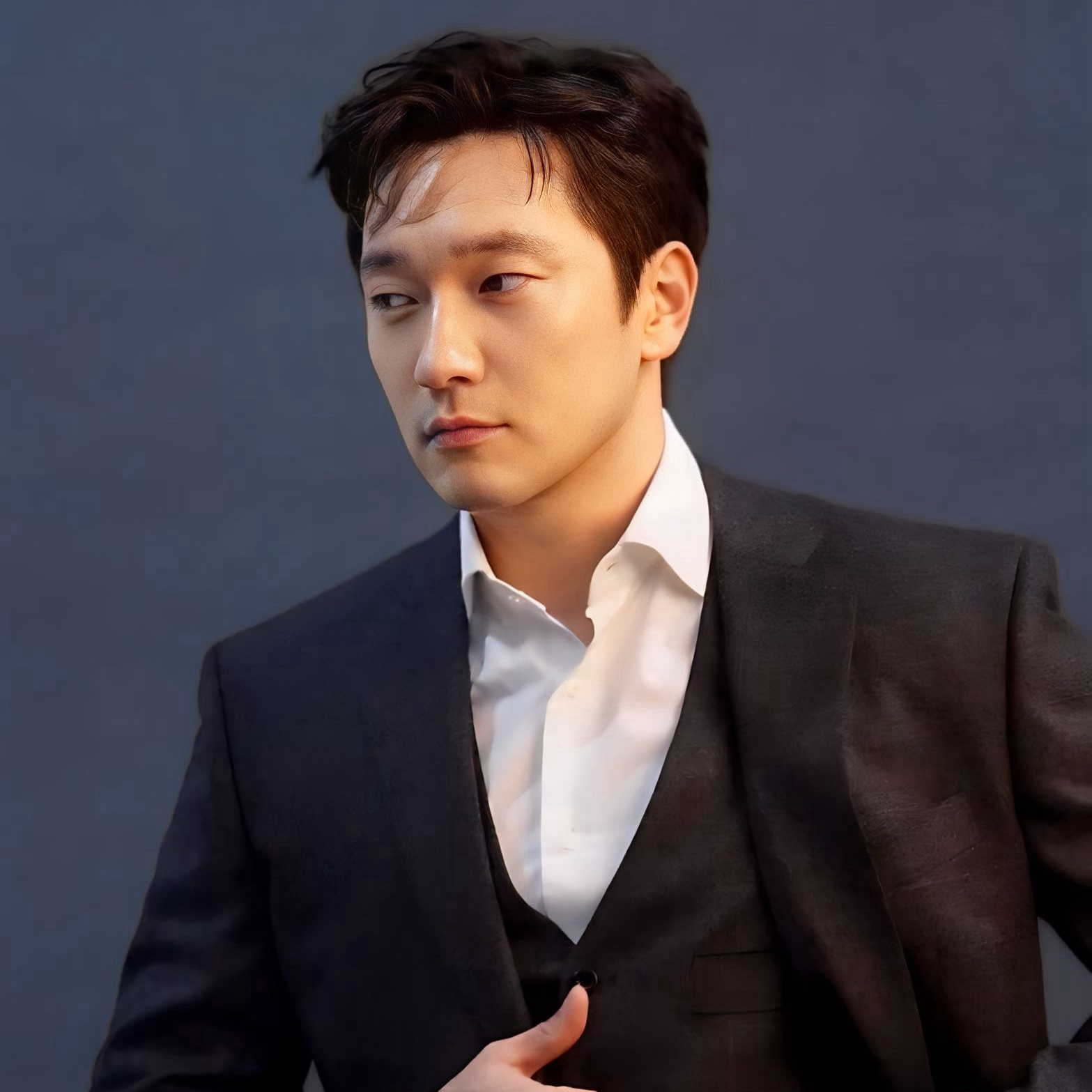 Behind-the-scenes cut of Son Seokkoo