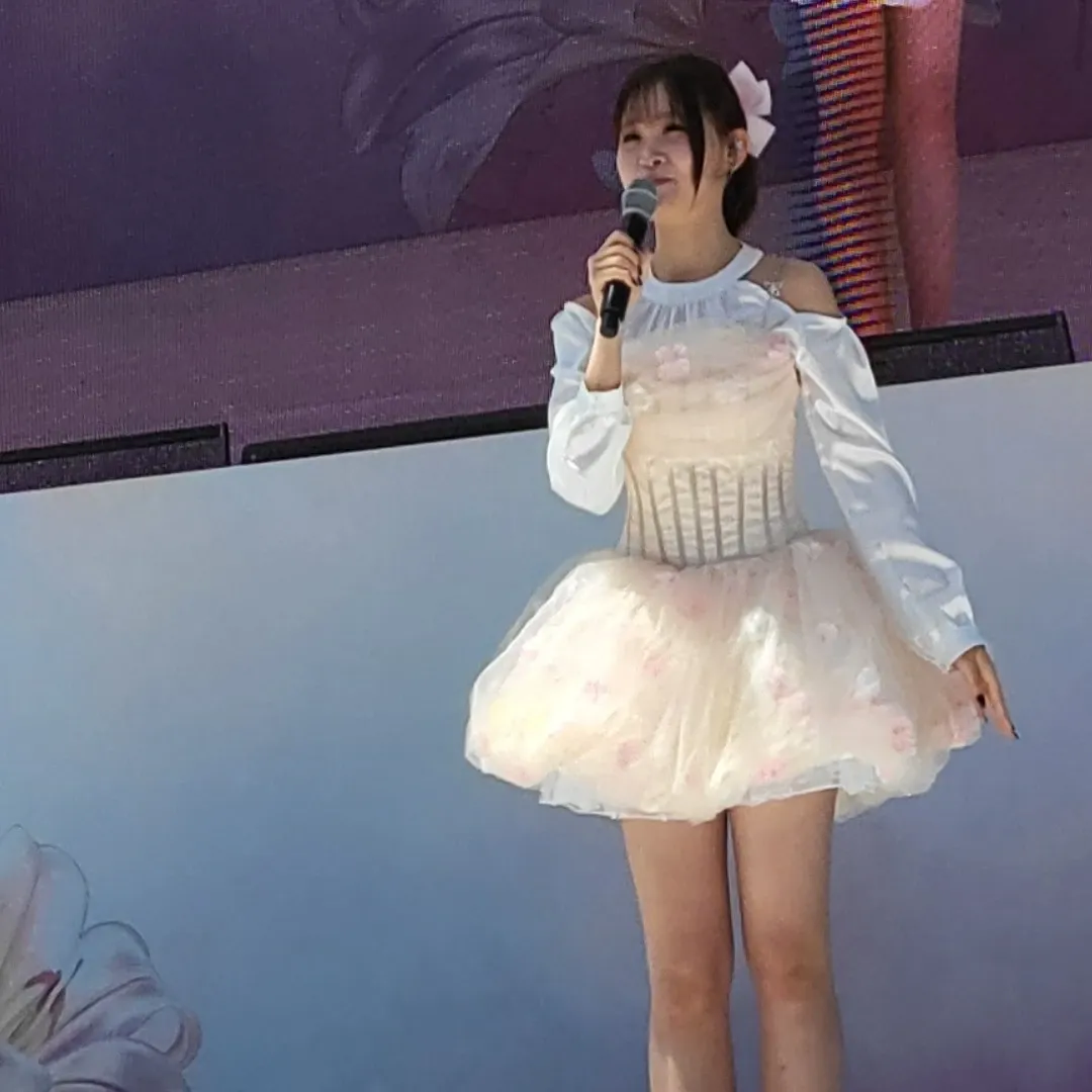 粉絲拍下的金多賢瞬間