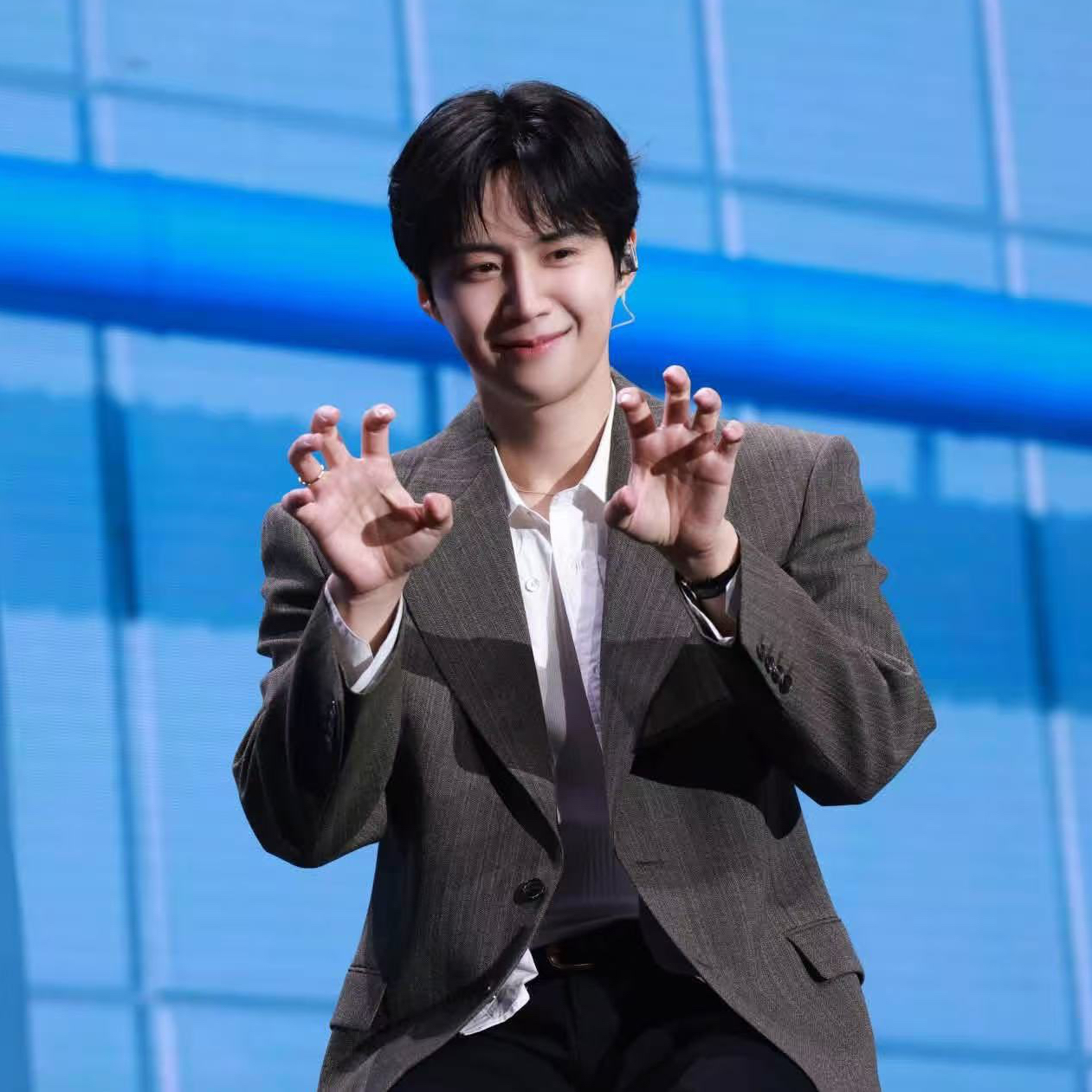 Latest photo of Kim Seonho