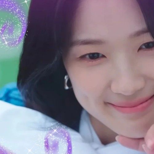 A moment captured by a fan of Kim Hyeyoon