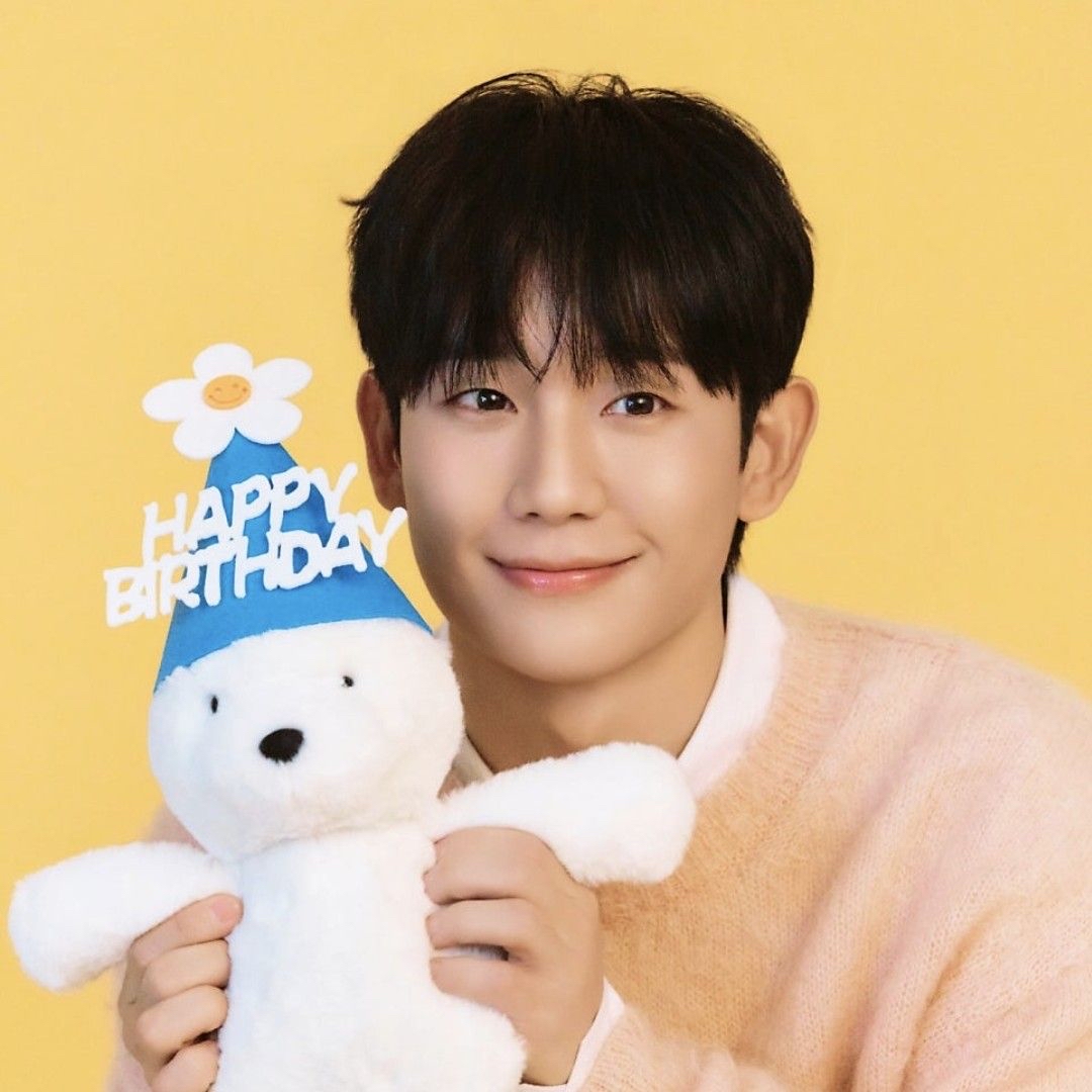 粉丝拍下的丁海寅瞬间