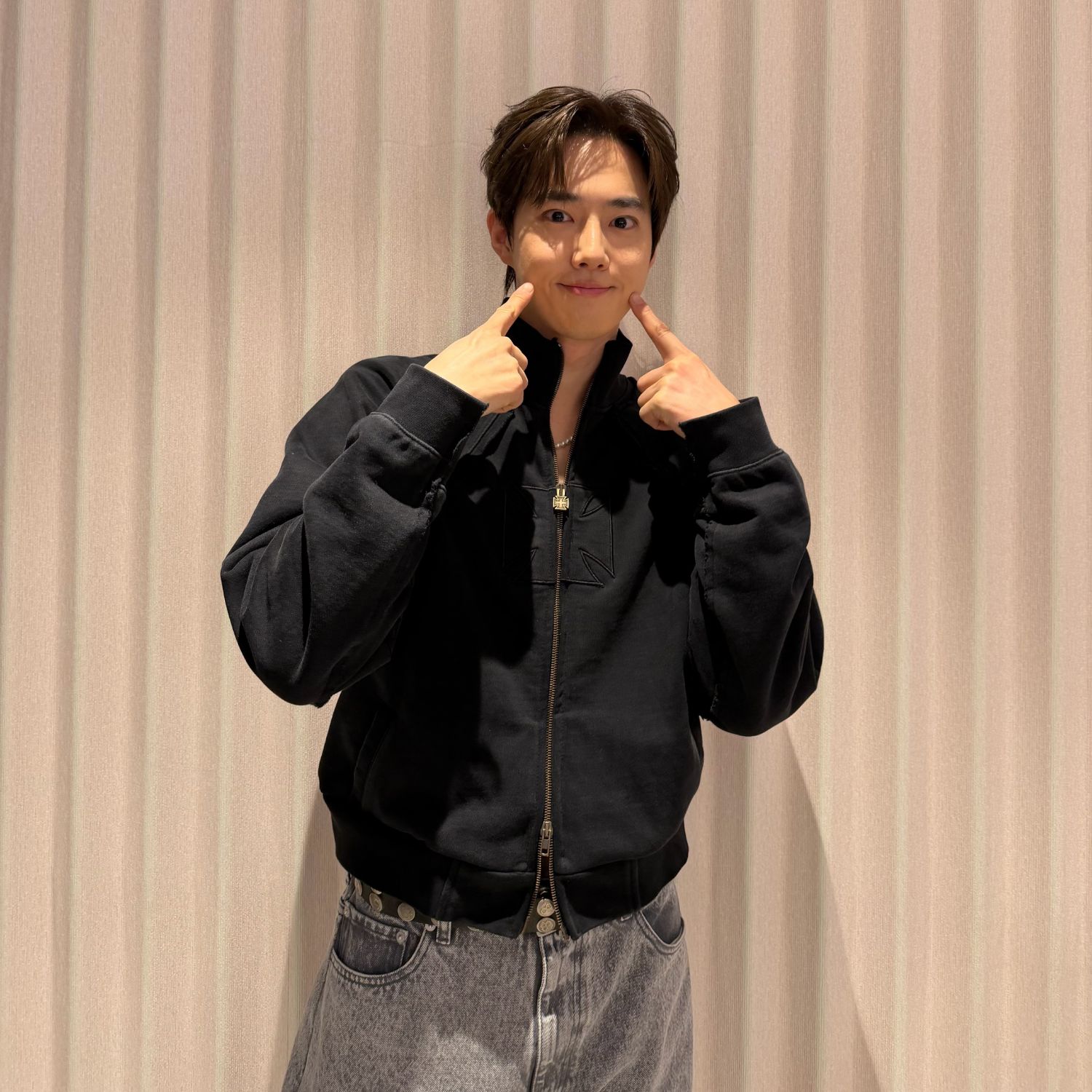 Recent activity shot of Suho