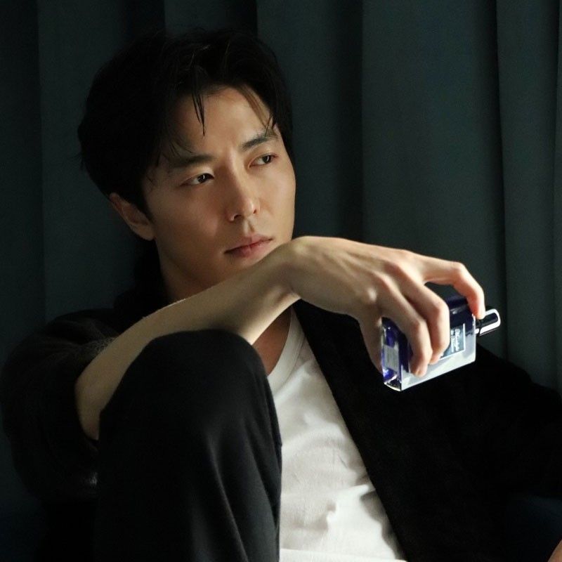 キム・ジェウクの最近の活動ショット