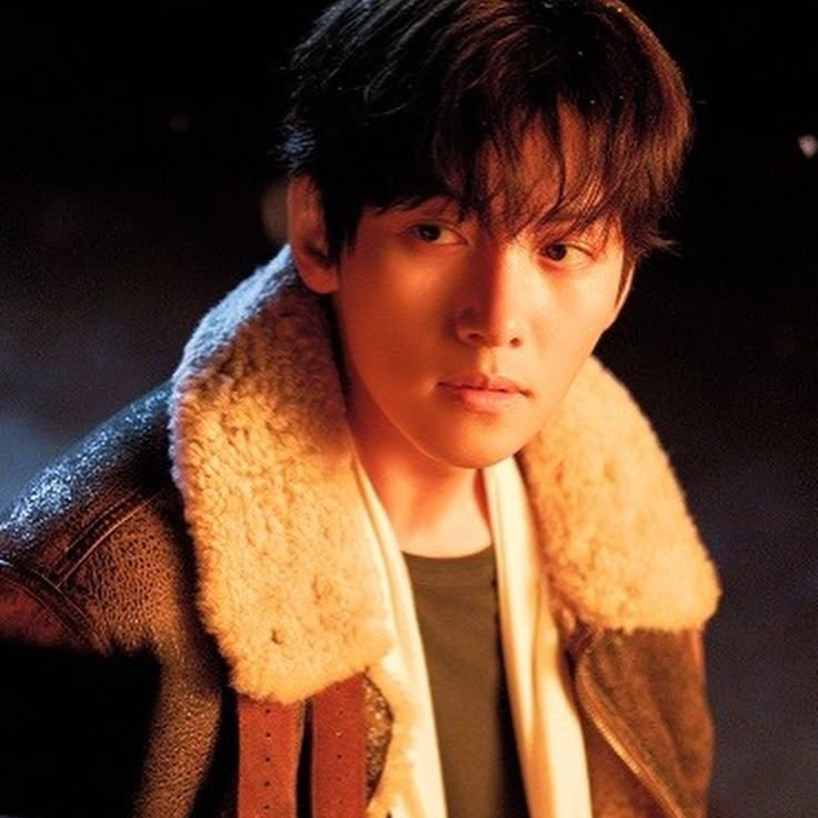 Recent activity shot of Ji Changwook