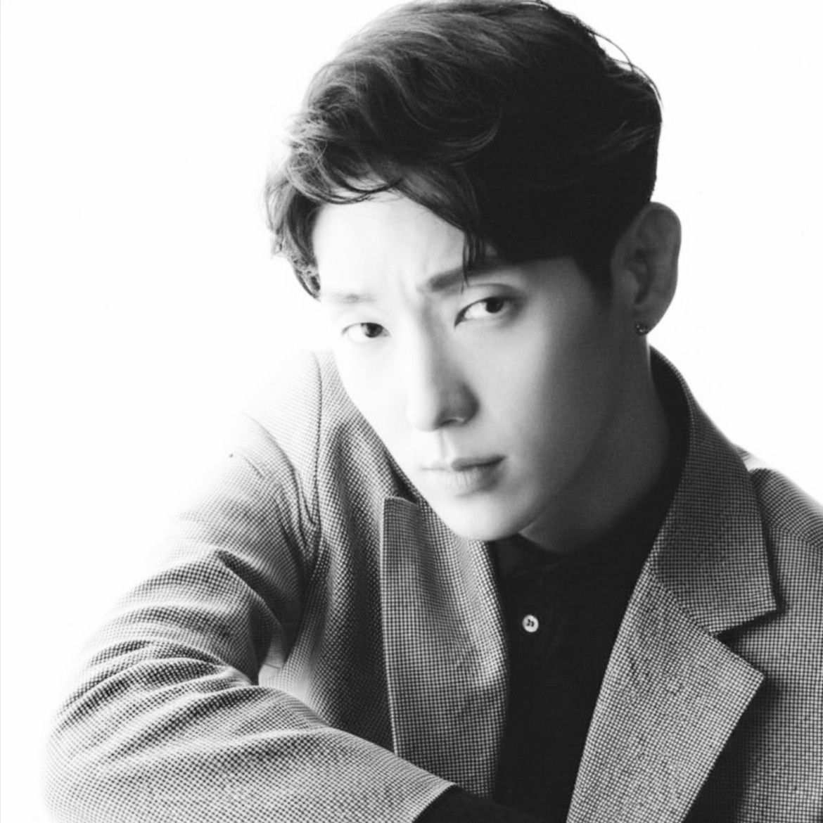 Latest photo of Lee Joongi