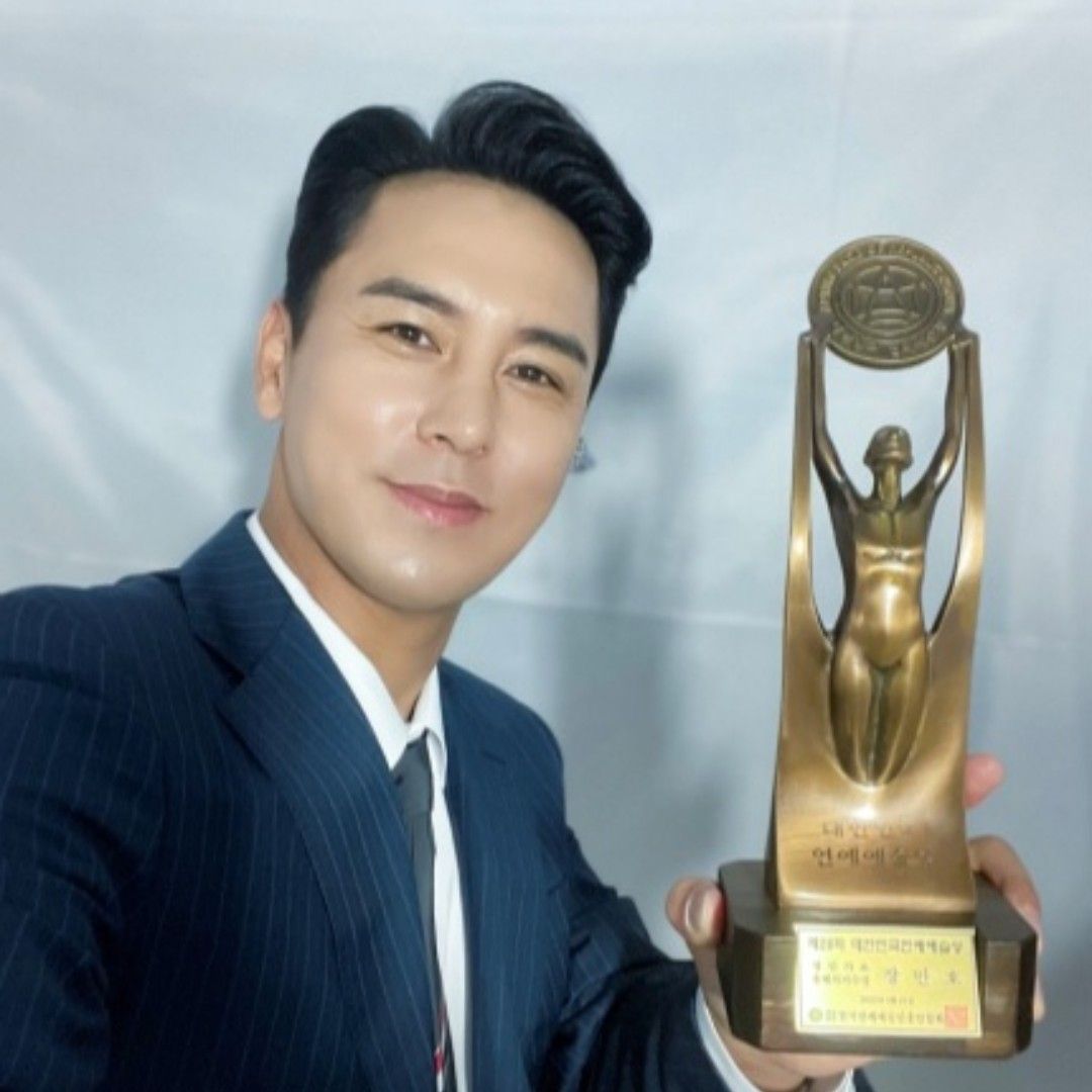 Momen yang diabadikan oleh penggemar Jang Minho