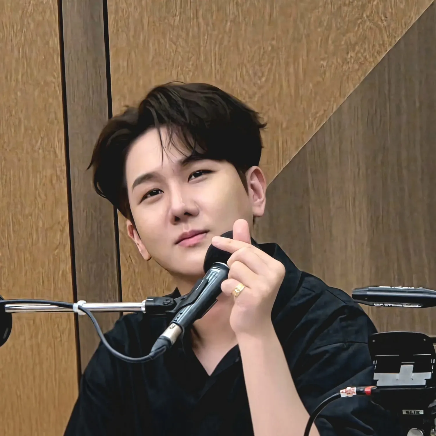 Behind-the-scenes cut of Kim Soochan