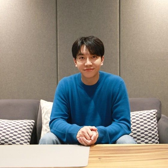Foto terbaru dari Lee Seunggi