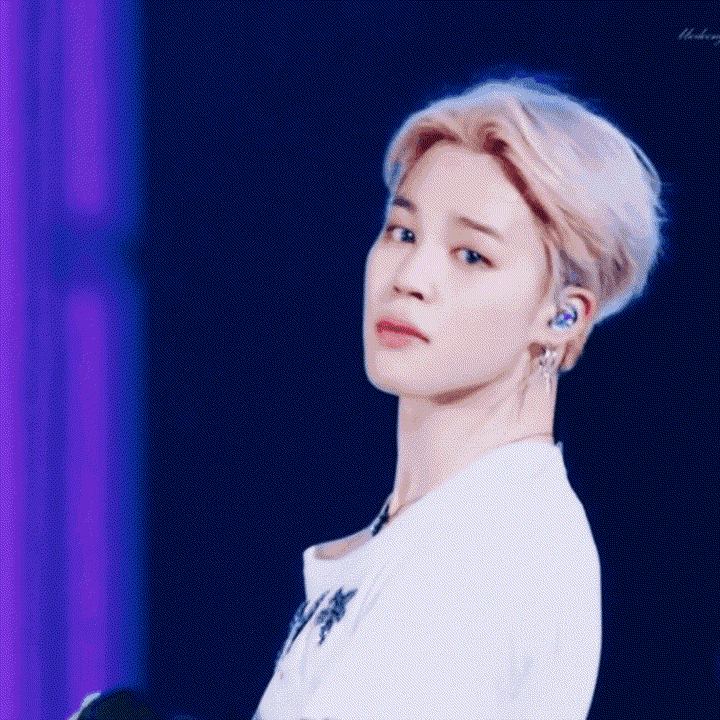 A moment captured by a fan of Ha Jimin