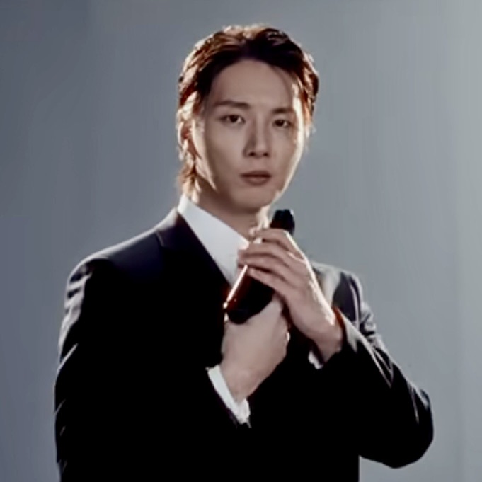 A moment captured by a fan of Yoon Shiyoon