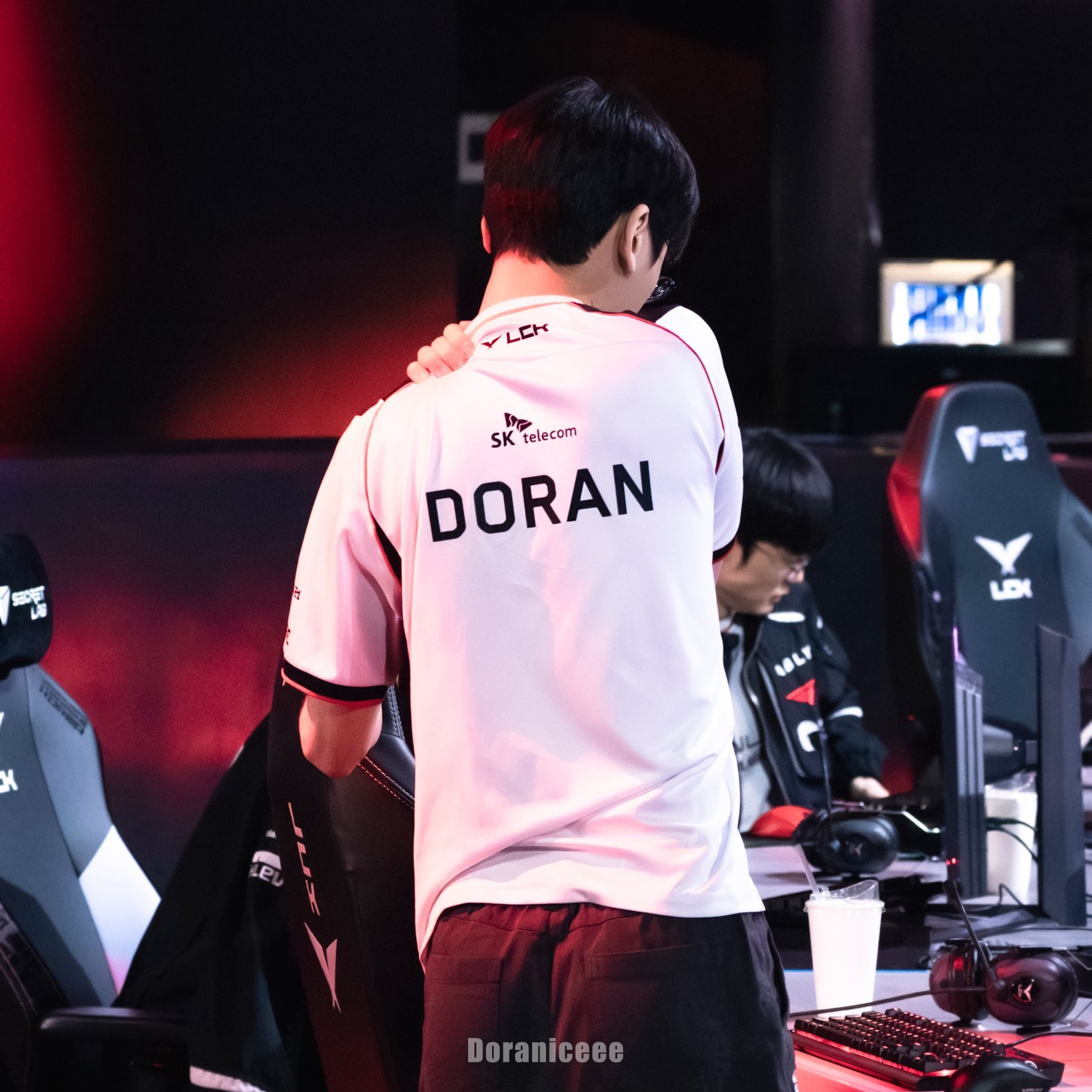 A moment captured by a fan of Doran