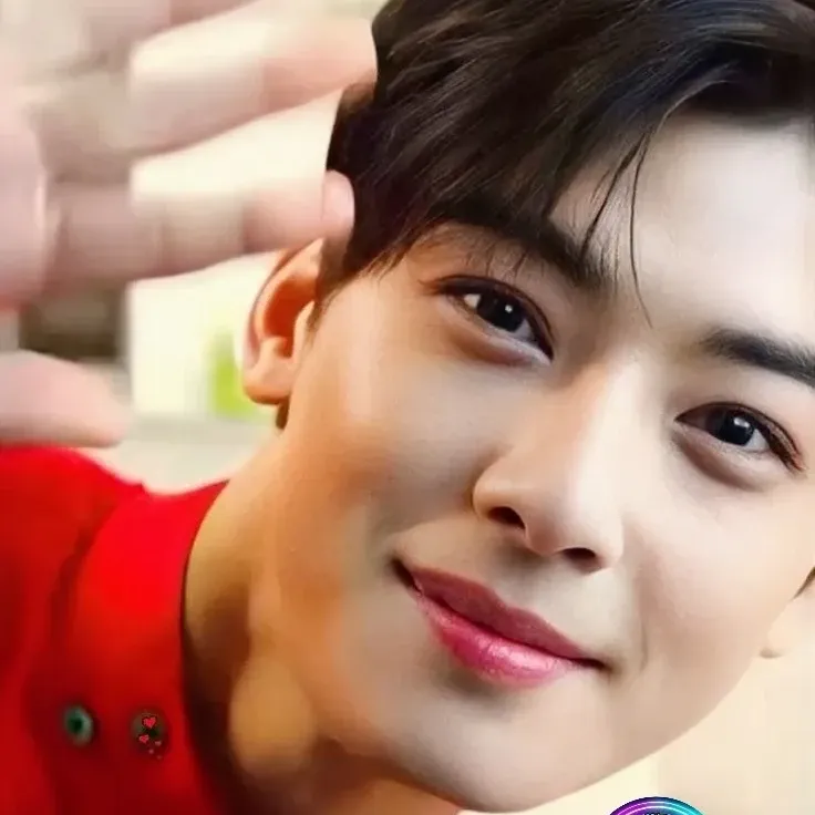 Recent activity shot of Cha Eunwoo