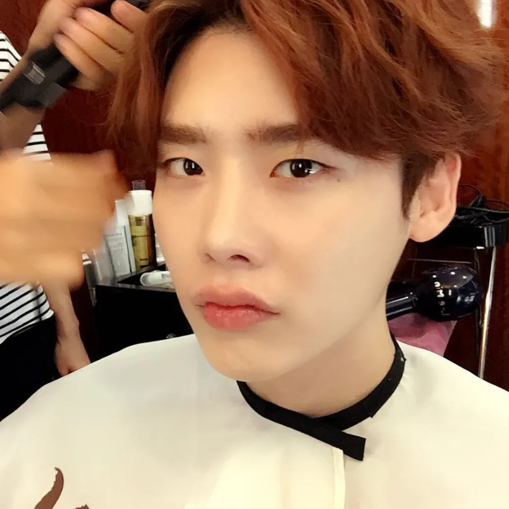 Latest photo of Lee Jongsuk