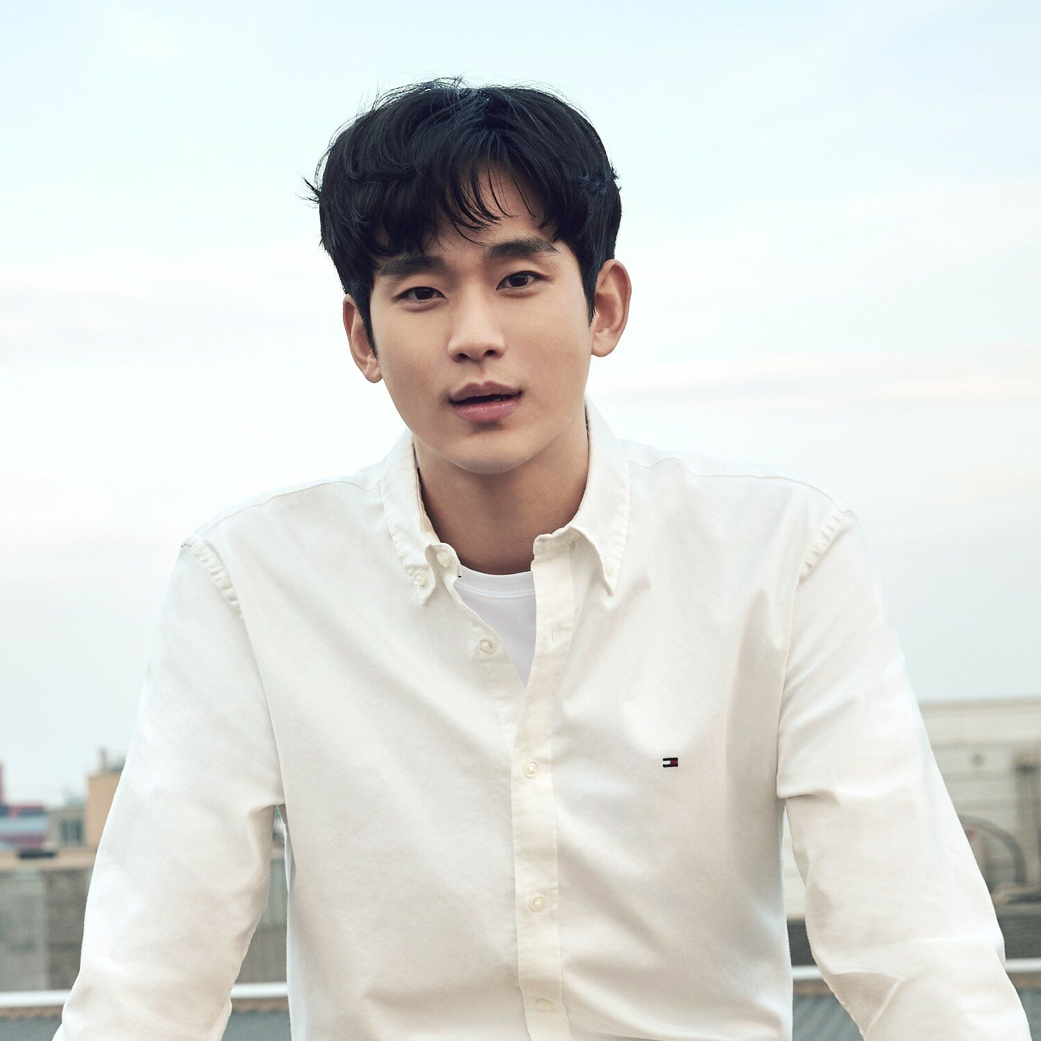 Behind-the-scenes cut of Kim Soohyun