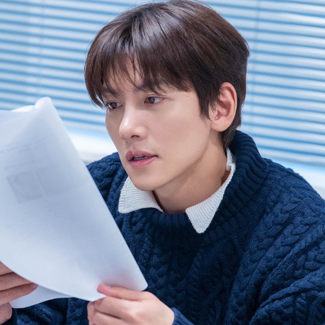 粉絲拍下的池昌旭瞬間