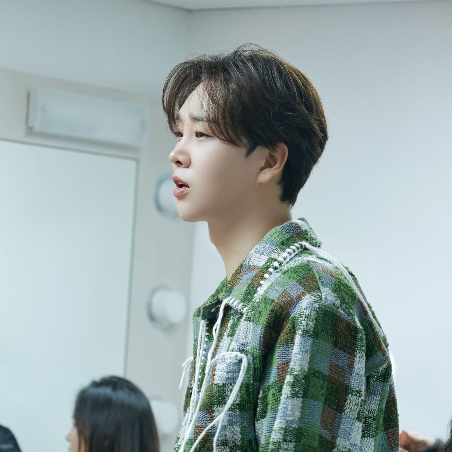 Latest photo of Song Minjun