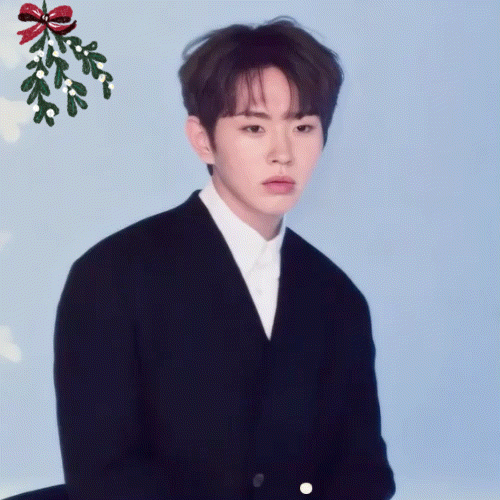 A moment captured by a fan of Lee Byeongchan