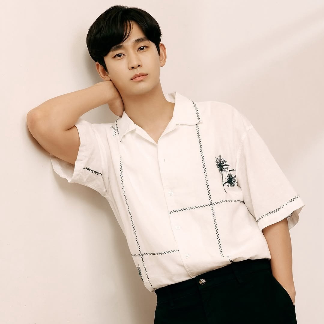 Latest photo of Kim Soohyun