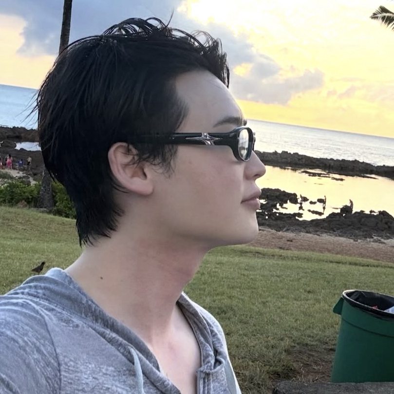 A moment captured by a fan of Lee Jongsuk