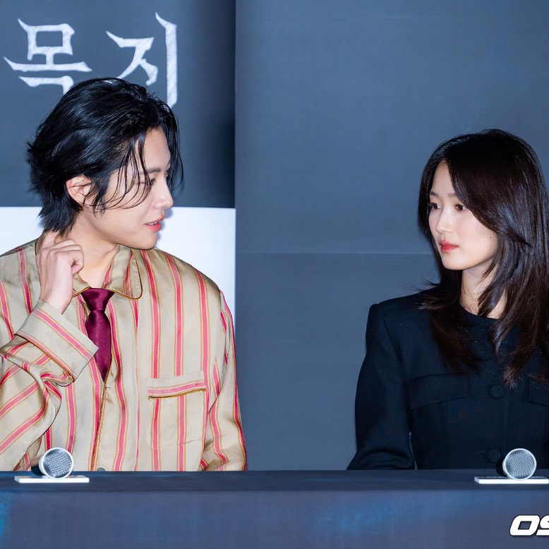 Latest photo of Kim Hyeyoon