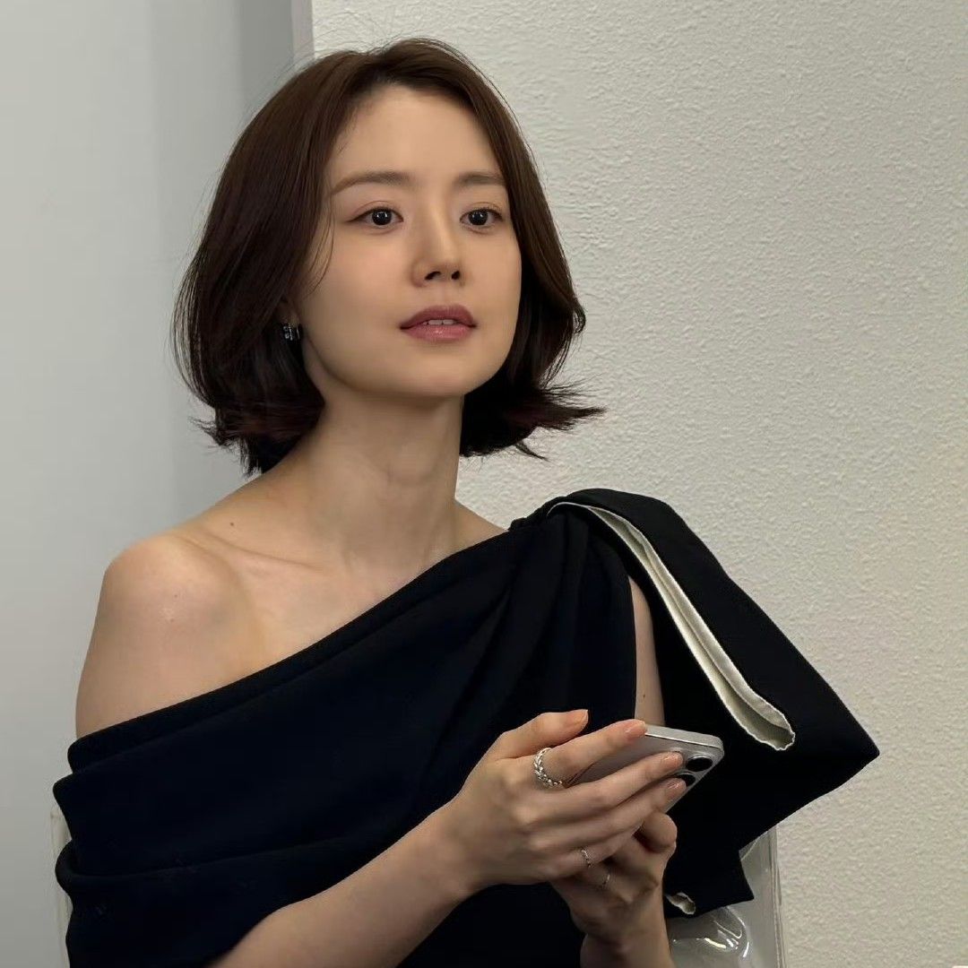 Latest photo of Moon Chaewon