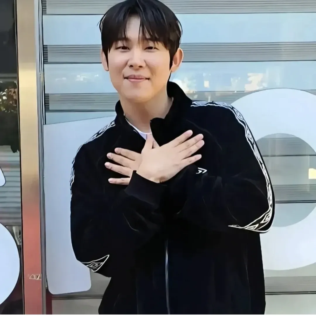 진욱 최근 활동샷
