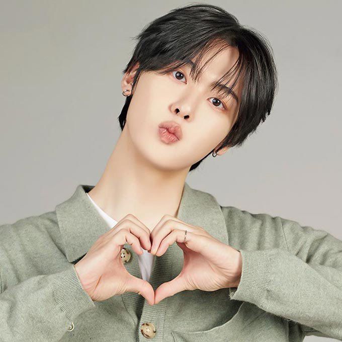 尹产贺的最新照片