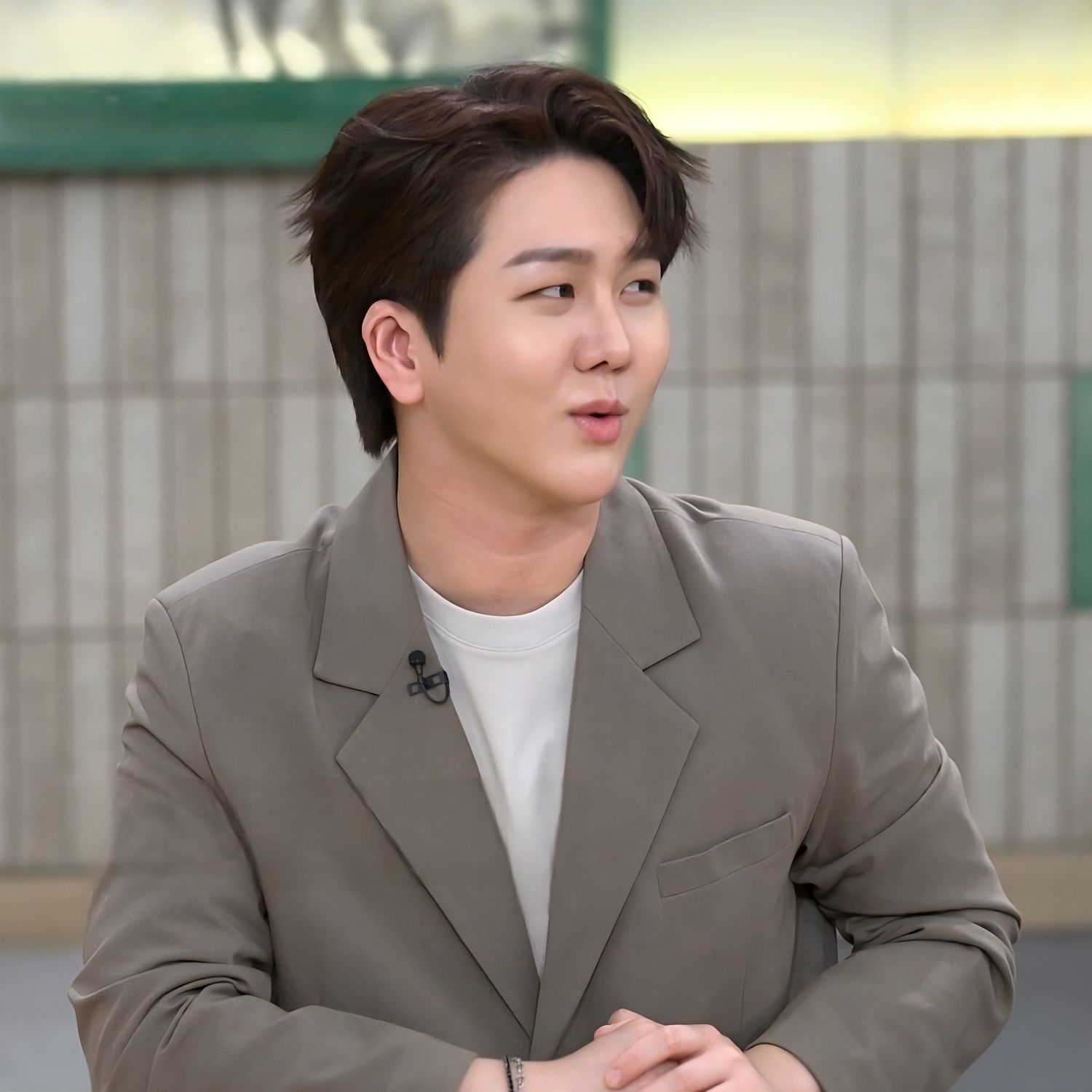 Behind-the-scenes cut of Kim Soochan