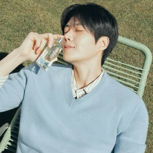 Recent activity shot of Kim Seonho