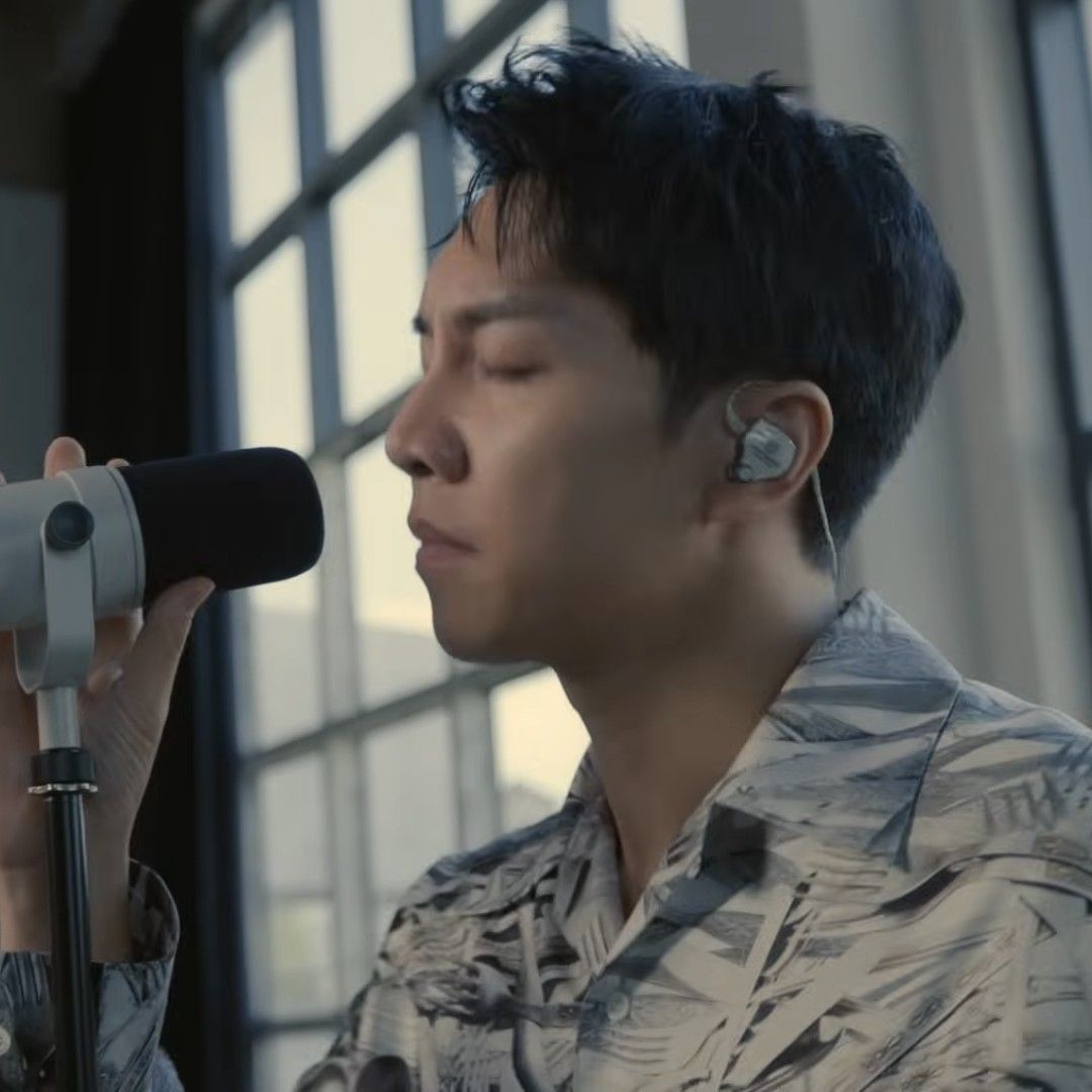 Cuplikan di balik layar dari Lee Seunggi